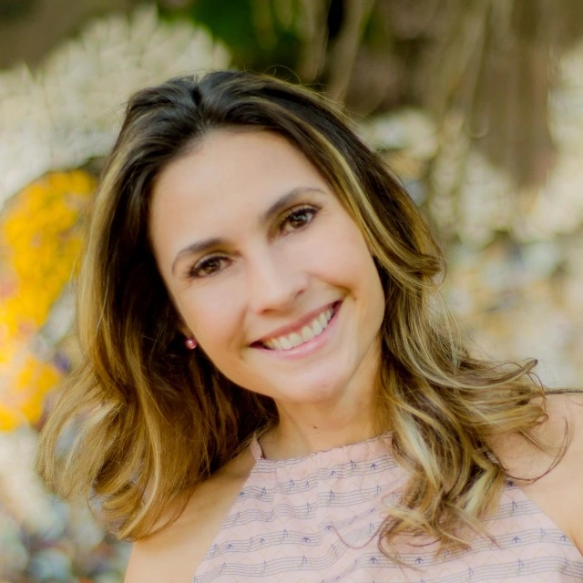 resultado natural em tratamento de estética facial para pele madura em Campinas